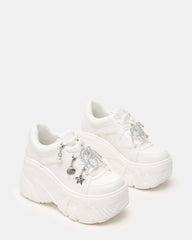 FIFI WHITE