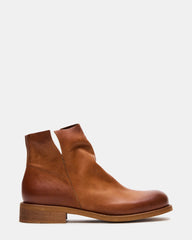 HUGHIE TAN LEATHER