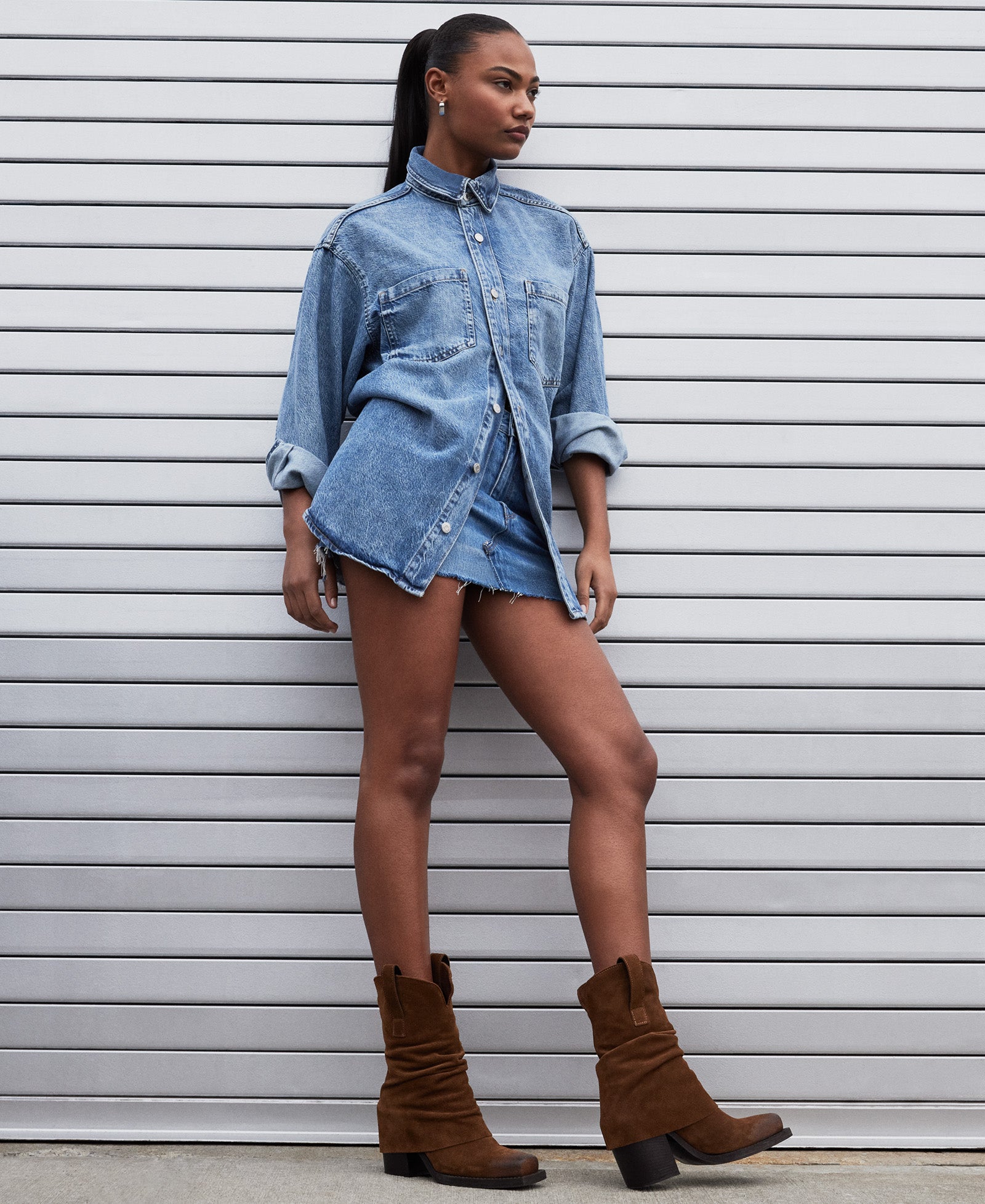 PIA CHESTNUT SUEDE - SM REBOOTED