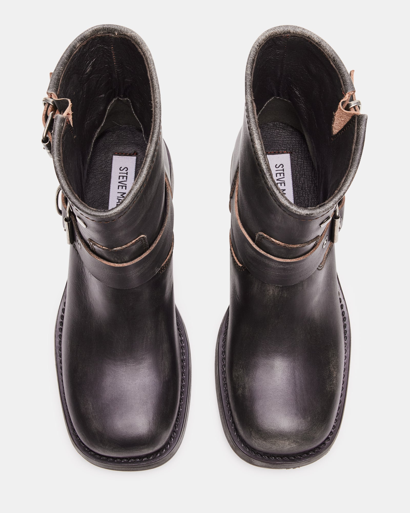 RAMPANT BROWN DISTRESSED - SM REBOOTED