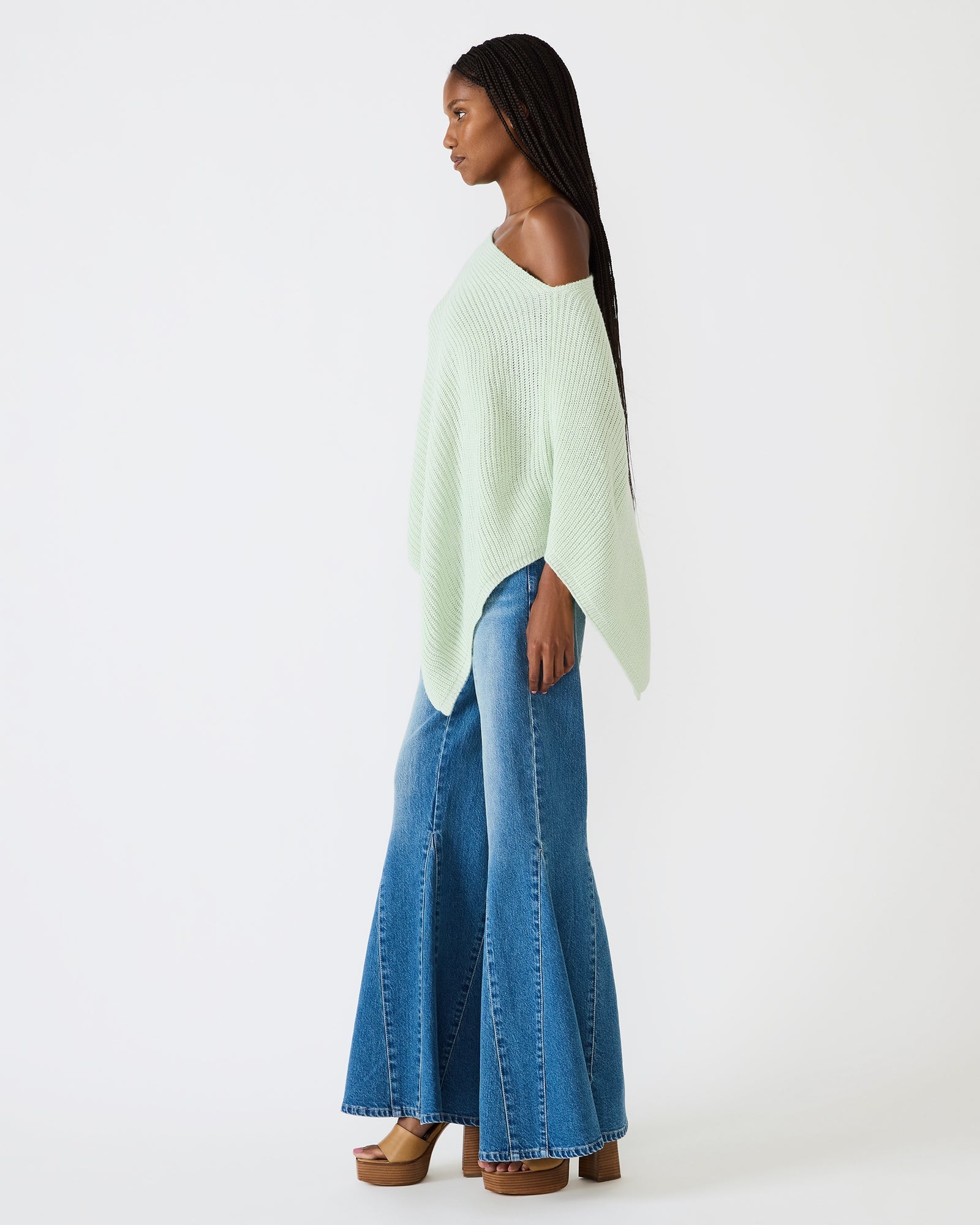 CHANNING PONCHO BAY GREEN