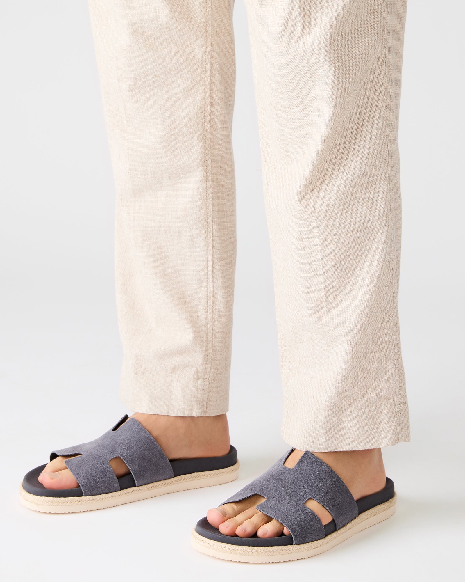 MERRICK GREY SUEDE