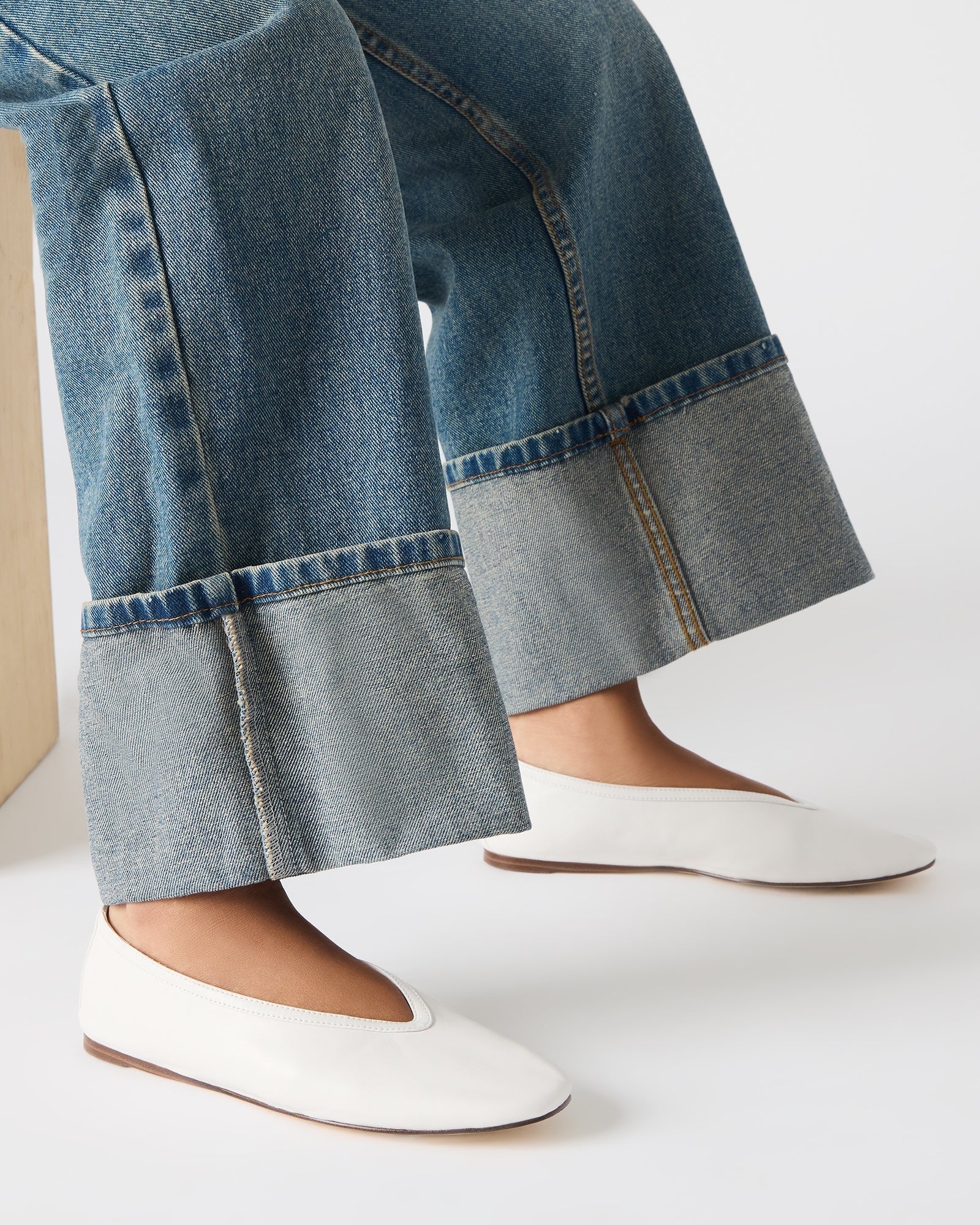 LENI WHITE LEATHER