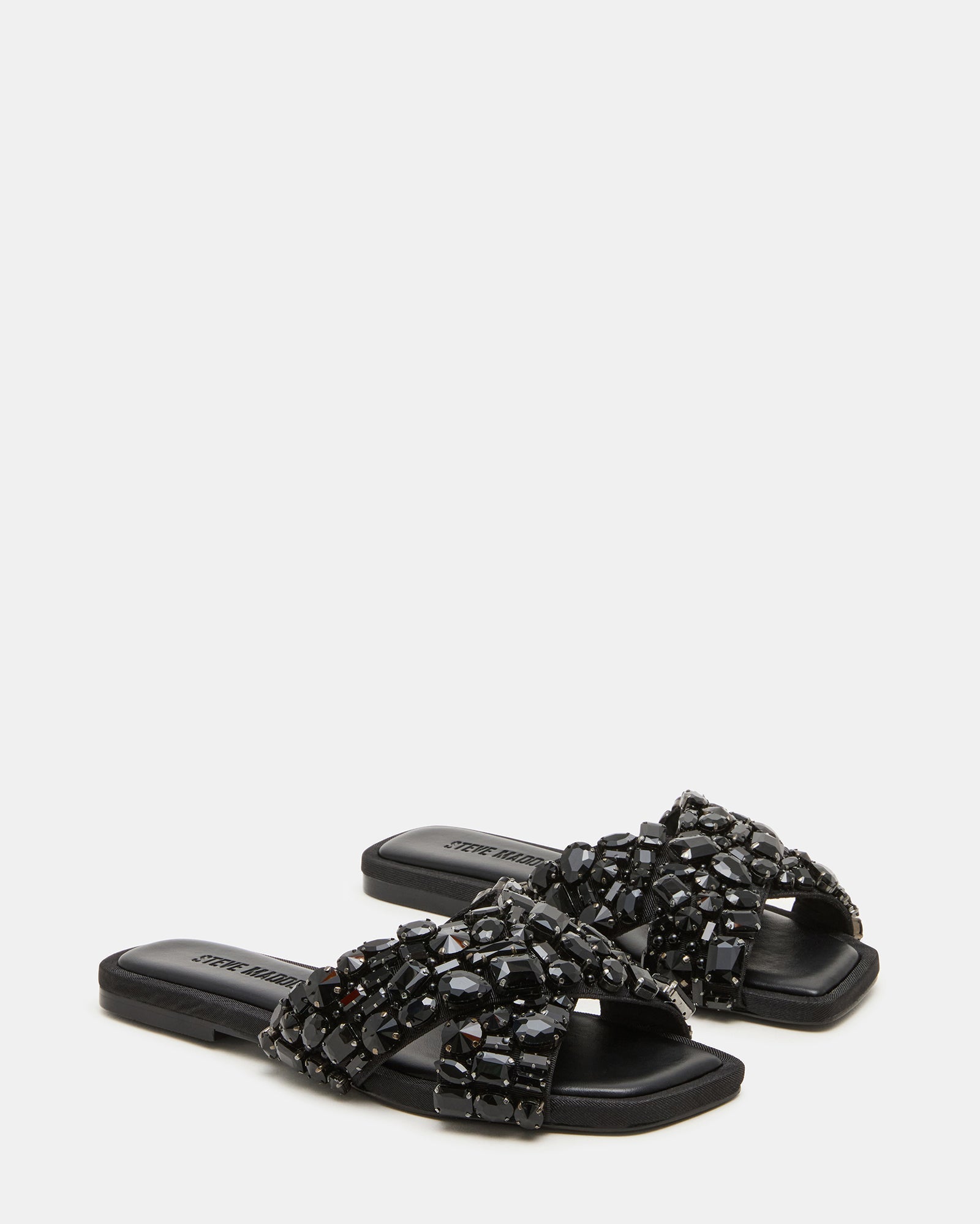 LEVITY BLACK