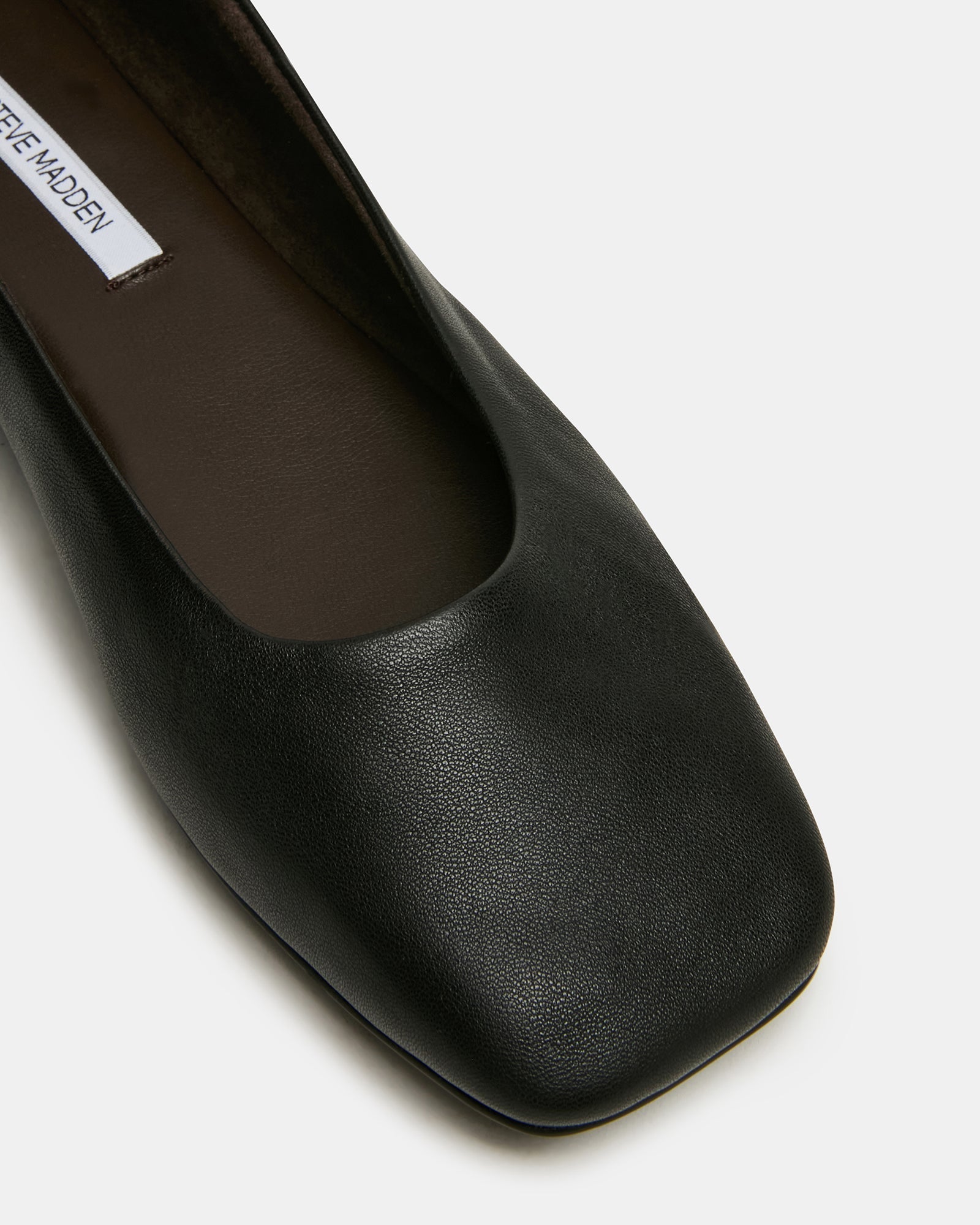NURTURE BLACK LEATHER